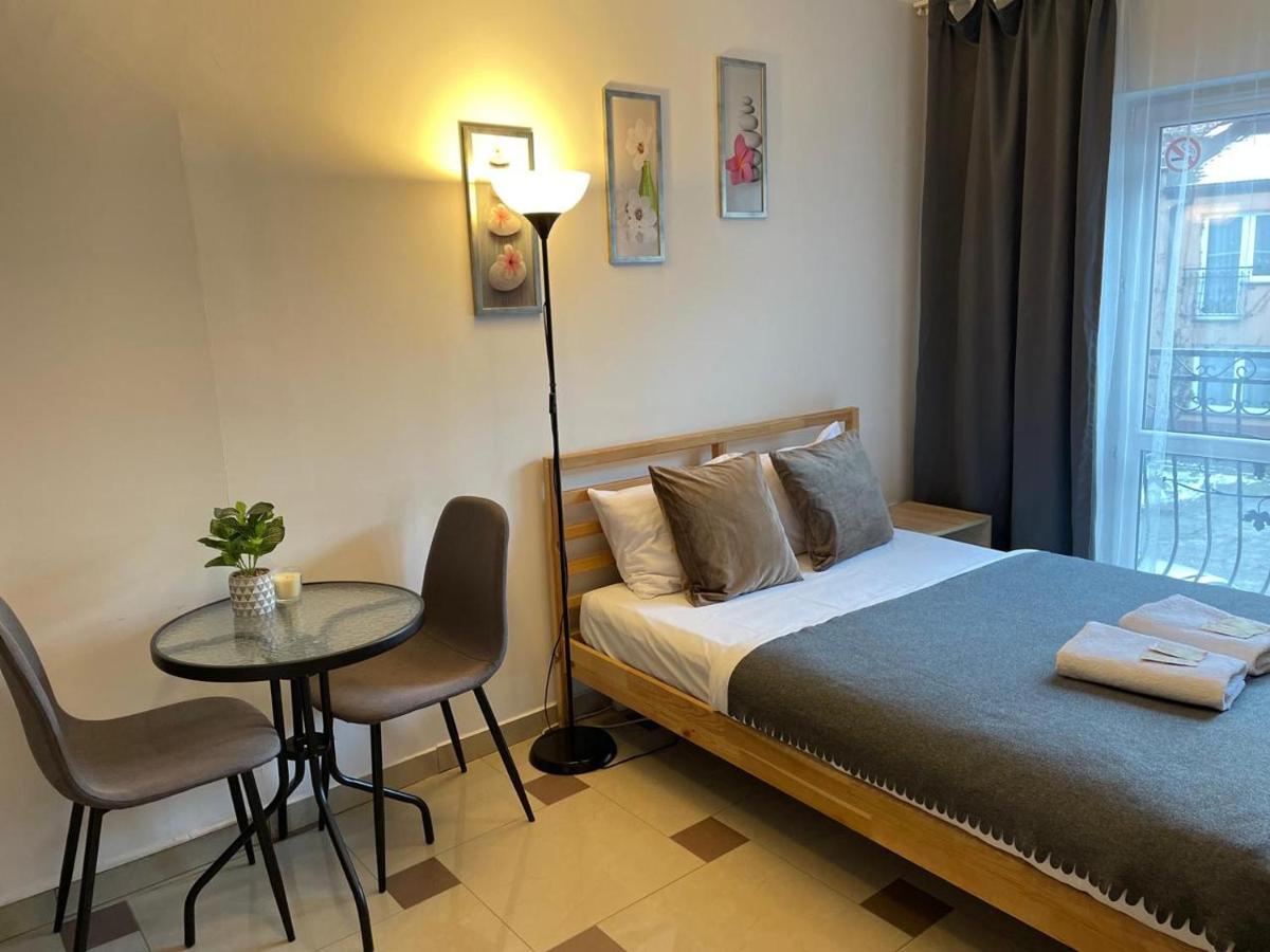 Bubble Apartments — Photos 1